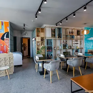 Season شقة فندقية باتومي